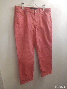 CALVIN KLEIN JEANS. BRAND NEW WITH TAGS. VERY DEEP PINK . SIZE 14